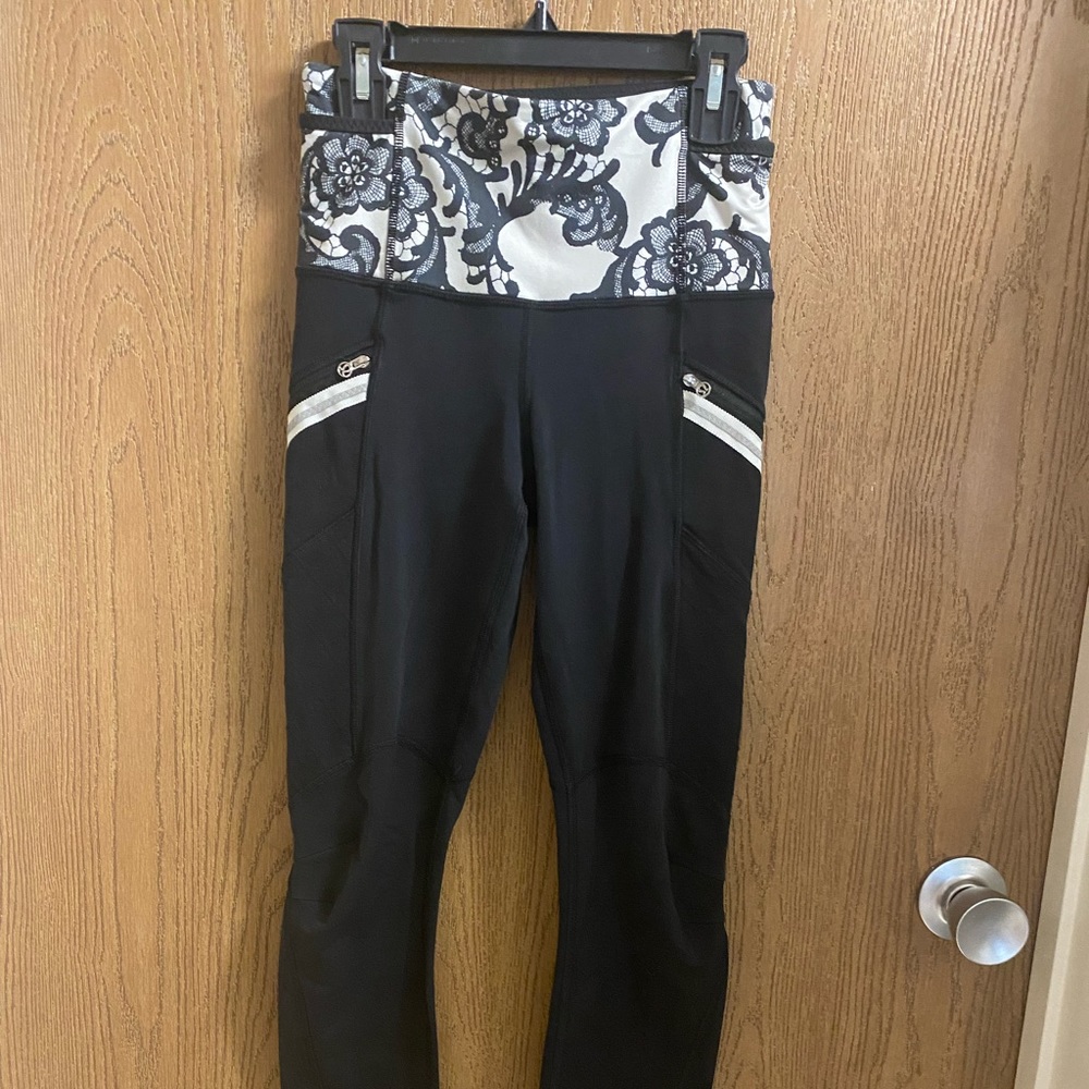 EUC LULULEMON TOASTY TECH TIGHTS